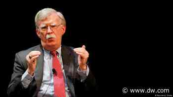Former Trump advisor Bolton’s tell-all memoir hits shelves - DW (English)