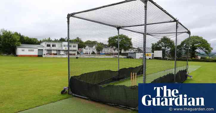 Club cricket optimistic despite Boris Johnson saying ball can carry Covid-19