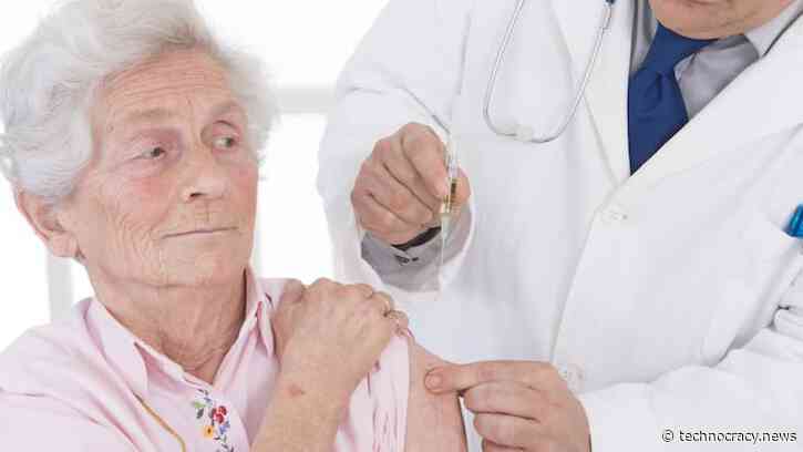 Scientists: Covid-19 Vaccine May Not Work For At-Risk Older People