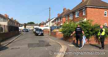 Three hurt in bomb scare - updates