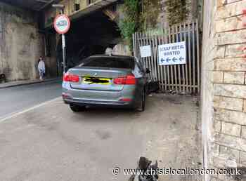 Crash on Trundleys/Grinstead Road junction Deptford