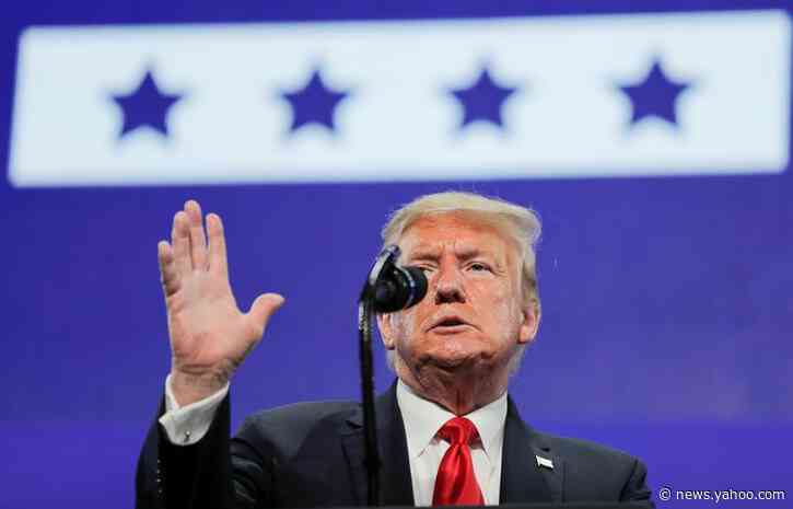 Trump slams protesters at Phoenix rally, visits border wall in Arizona