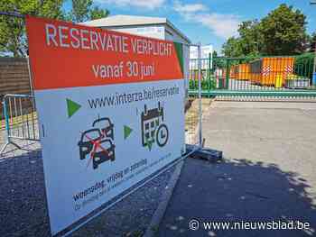 Interza wil komaf maken met lange wachtrijen: vanaf juli reserveren in recyclageparken