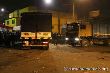 Chucuito: Policía interviene camión que trasladaba cien sacos de afrecho en desaguadero - Pachamama radio 850 AM