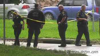 58-year-old Houston man pushing stalled car killed in robbery