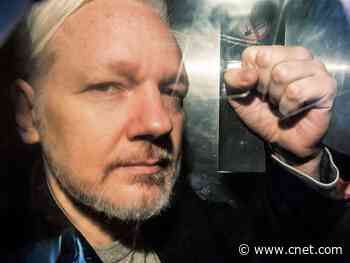 Julian Assange charged with recruiting and conspiring with hackers     - CNET