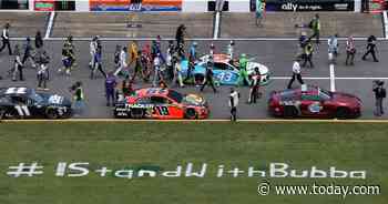 NASCAR drivers push Bubba Wallace's car before race in show of solidarity