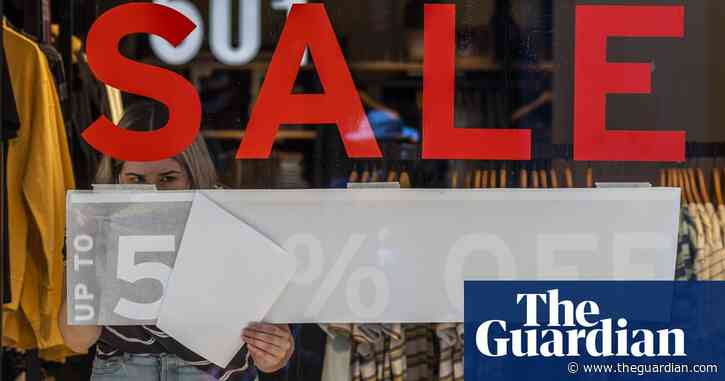 UK retailers remain gloomy about quick post-lockdown bounce back