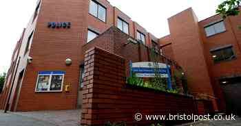 Police officers accused of not getting help for 'suicidal' assault victim