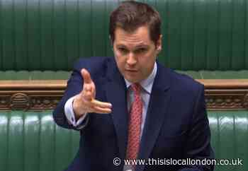 Pressure to sack Cabinet minister over Isle of Dogs project