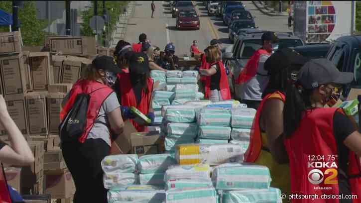 ‘Diapers Are Expensive’: Pittsburgh-Area Families In Need Wait Hours For Free Diaper Distribution Event At PPG Paints Arena