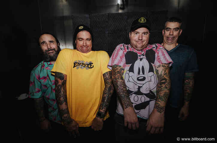 New Found Glory Talk Nostalgic & Romantic Inspiration Behind ‘Forever + Ever x Infinity’ Cover Art & More During Twitter Q&A