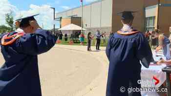 Saskatoon high school students embrace unique graduation ceremonies