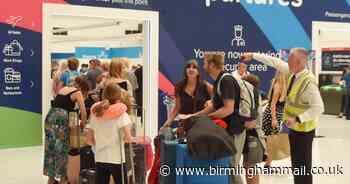 550 Birmingham Airport jobs at risk