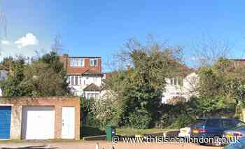 Plan for 'incongruous' house in Barnet cul-de-sac refused