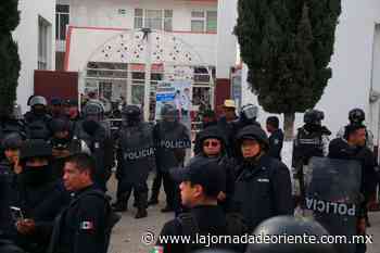 Comité para la Libertad de los Presos Políticos exige liberación de Eloy Méndez y detenidos de Amozoc - Puebla - Sociedad y Justicia - La Jornada de Oriente