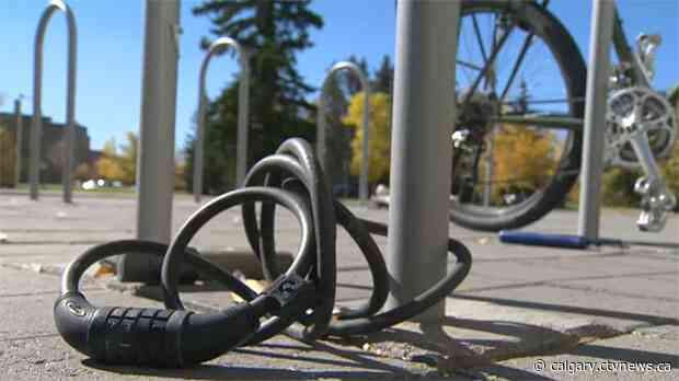 Calgary police embrace online tool for reuniting owners with stolen bikes