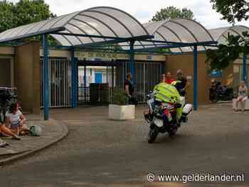 Vechtpartij bij zwembad Bennekom: ‘Met dit hete weer kunnen mensen minder hebben’