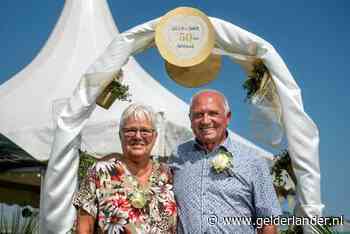 Drie broers uit Lent vieren binnen één maand hun gouden huwelijksfeest: ‘Puur toeval’
