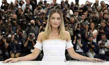 Margot Robbie to star in Pirates of the Caribbean movie