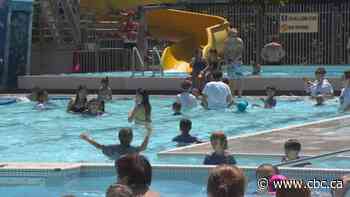 Toronto lifeguards concerned about lack of training as public pools set to reopen