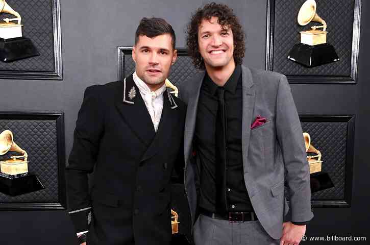 For King and Country, Kirk Franklin and Tori Kelly Unite For ‘Global Goal’ Concert Performance: Watch