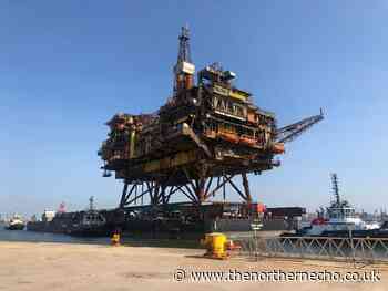 Giant Brent Alpha oil rig arrives in North-East for decommissioning - The Northern Echo