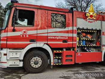 Fiamme in due appartamenti in via Boschetti a Vignola - Modena 2000