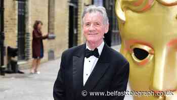 Michael Palin and Robert Lindsay stage Zoom play despite rain and phone calls