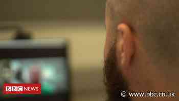 Coronavirus: Zoom calls reunite prisoners with families