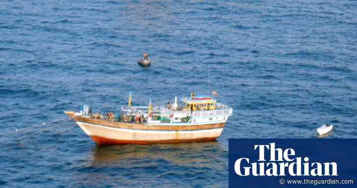 Iranian fleet accused of stealing Somalian fish despite acute food shortage
