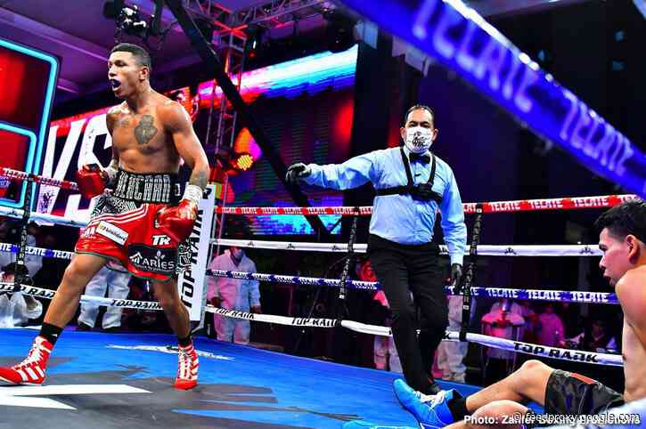 Miguel Berchelt defeats Eleazar Valenzuela by a 6th round TKO