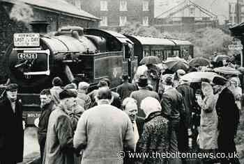 Crowds gathered as last passenger train left Horwich station - The Bolton News