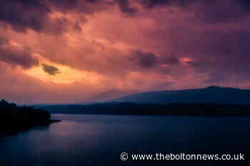 Camera club members capture Bolton's spectacular sunsets - The Bolton News
