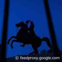 The Twilight Of The ‘Hero’ Statues