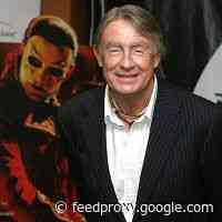 Joel Schumacher, Who Directed A Series Of Hollywood Hits, Dead At 80