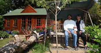 'Absolutely ridiculous' -  Reaction at couple's £10k summerhouse row