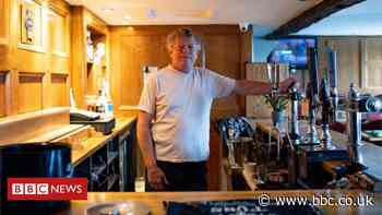 Coronavirus lockdown: Border pub stays shut as others reopen