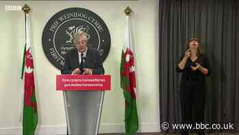 Coronavirus bubbles: Two households in Wales can join up from Monday