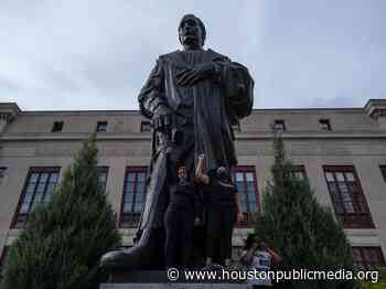 Ohio's State Capital Grapples With Anti-Columbus Sentiment - Houston Public Media