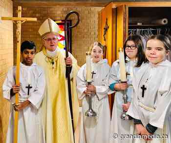 Ottawa-Cornwall archbishop gets second pallium as leader of new diocese - Grandin Media