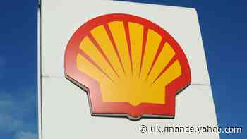 Oil giants pull market lower after Shell reveals £18bn hit
