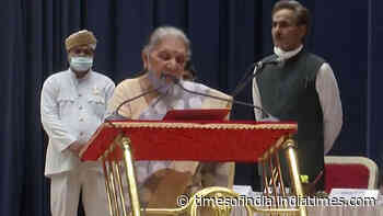 Anandiben Patel takes oath as caretaker Governor of Madhya Pradesh