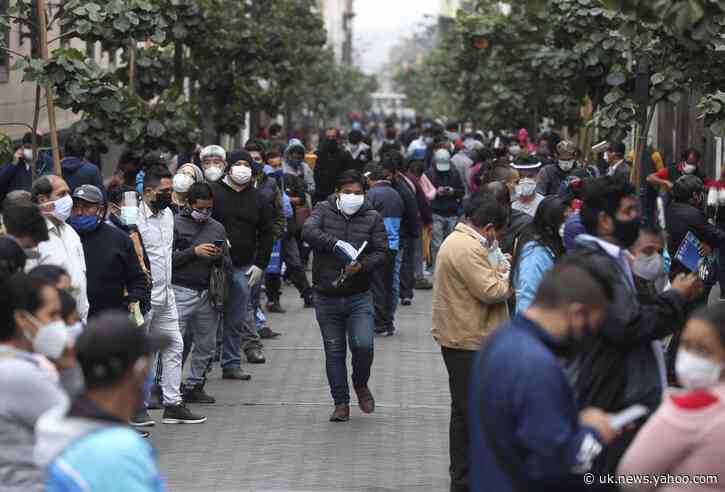 Peruvians fill streets as lockdown ends despite infections