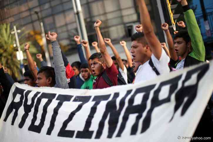 Mexican prosecutors seek arrests of 46 officials in student disappearance probe