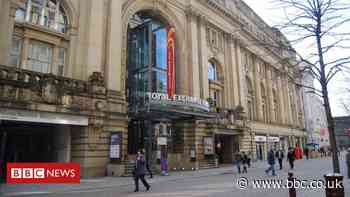 Manchester Royal Exchange theatre axes 65% of its staff
