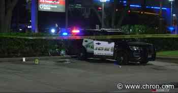 Man shot by Memorial Village police after reaching for officer's weapon, authorities say
