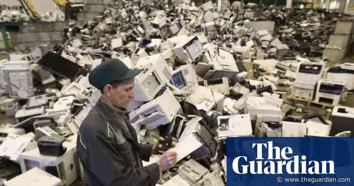 $10bn of precious metals dumped each year in electronic waste, says UN