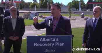 Jason Kenney announces $150M to twin portion of Highway 3 in southern Alberta