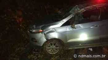Acidente de carro na BR-282 deixa três pessoas feridas em Pinhalzinho - ND